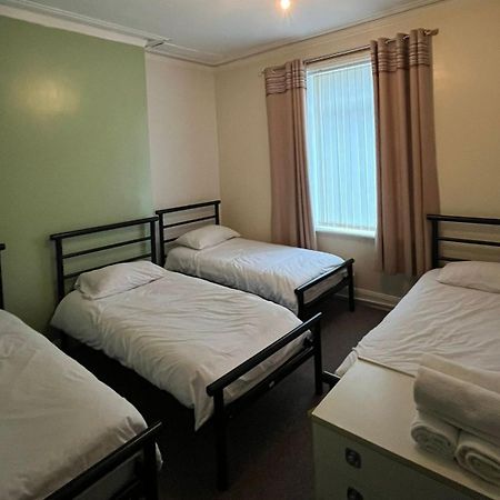 Arthurs Hill Newcastle, Free Parking Fully Equipped Kitchen 4 Bedrooms, Near City Centre ภายนอก รูปภาพ
