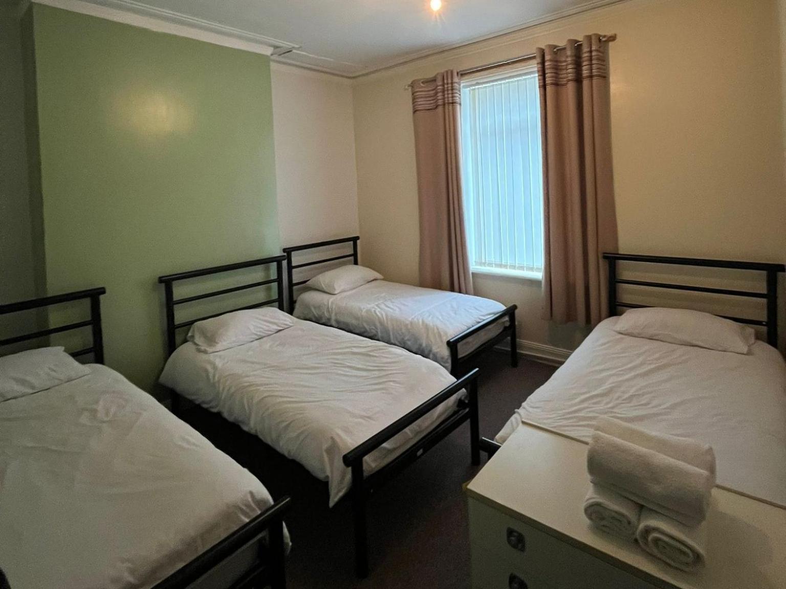 Arthurs Hill Newcastle, Free Parking Fully Equipped Kitchen 4 Bedrooms, Near City Centre ภายนอก รูปภาพ